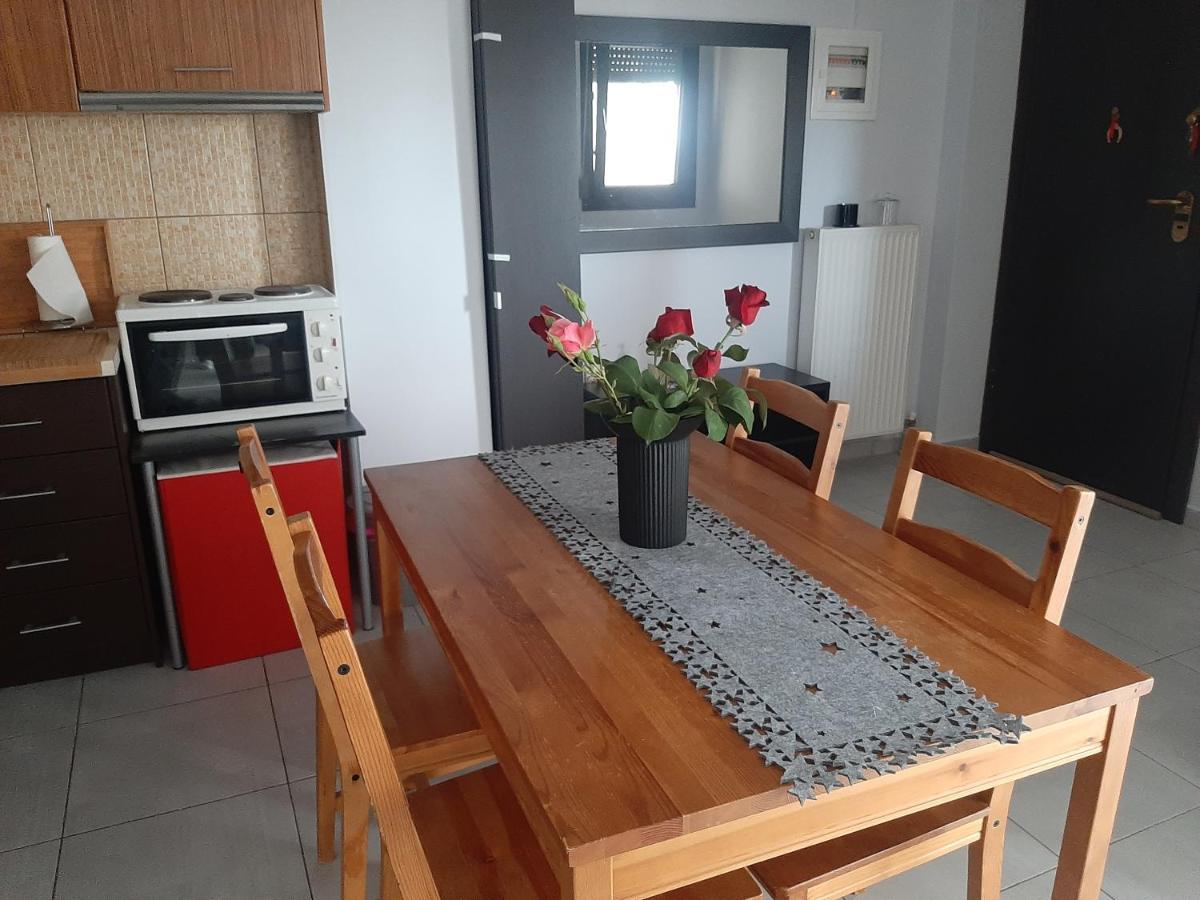 Όμορφο Διαμέρισμα- Σοφίτα Με Υπέροχη Θεα Thessalonique Extérieur photo